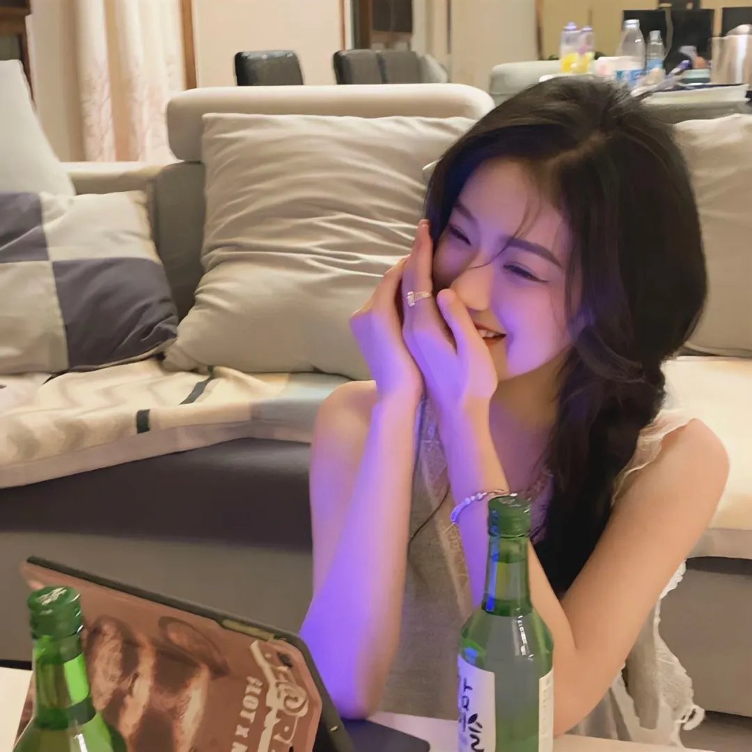 皇后竟是我自己